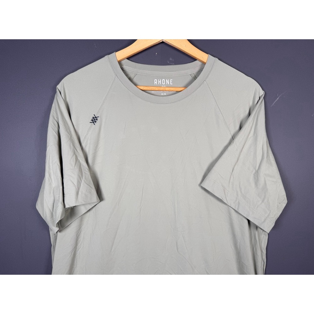 Rhone Reign Short Sleeve Training Tee Sage Green Mens Medium